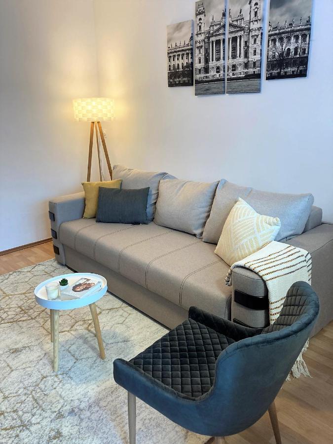 Lovely Apartment In A Quiet Area Kluż-Napoka Zewnętrze zdjęcie